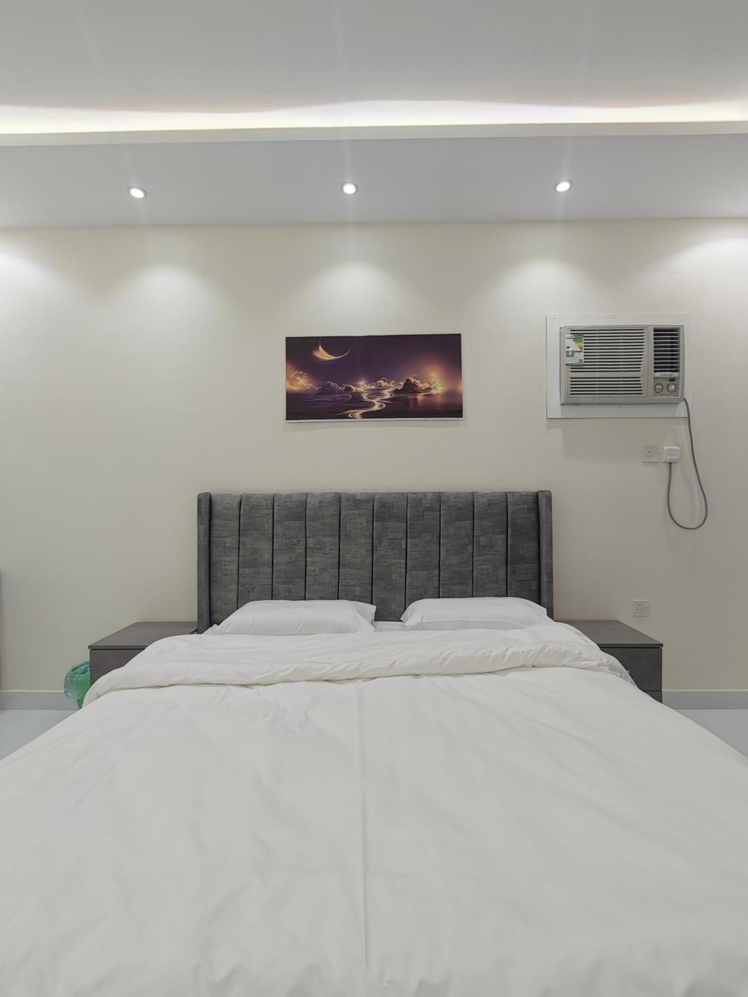 Yaqoot Al Madina Suites ‘Awali Exterior foto