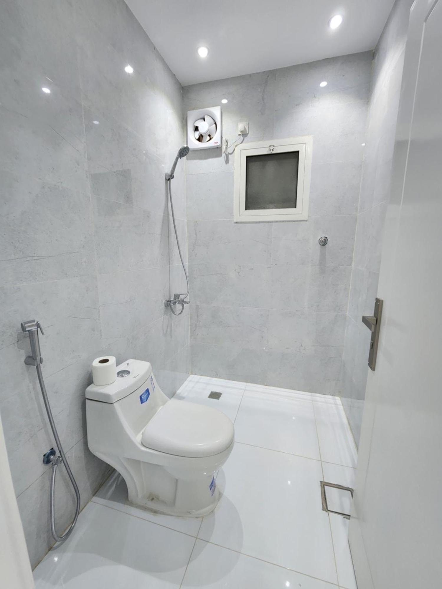 Yaqoot Al Madina Suites ‘Awali Exterior foto