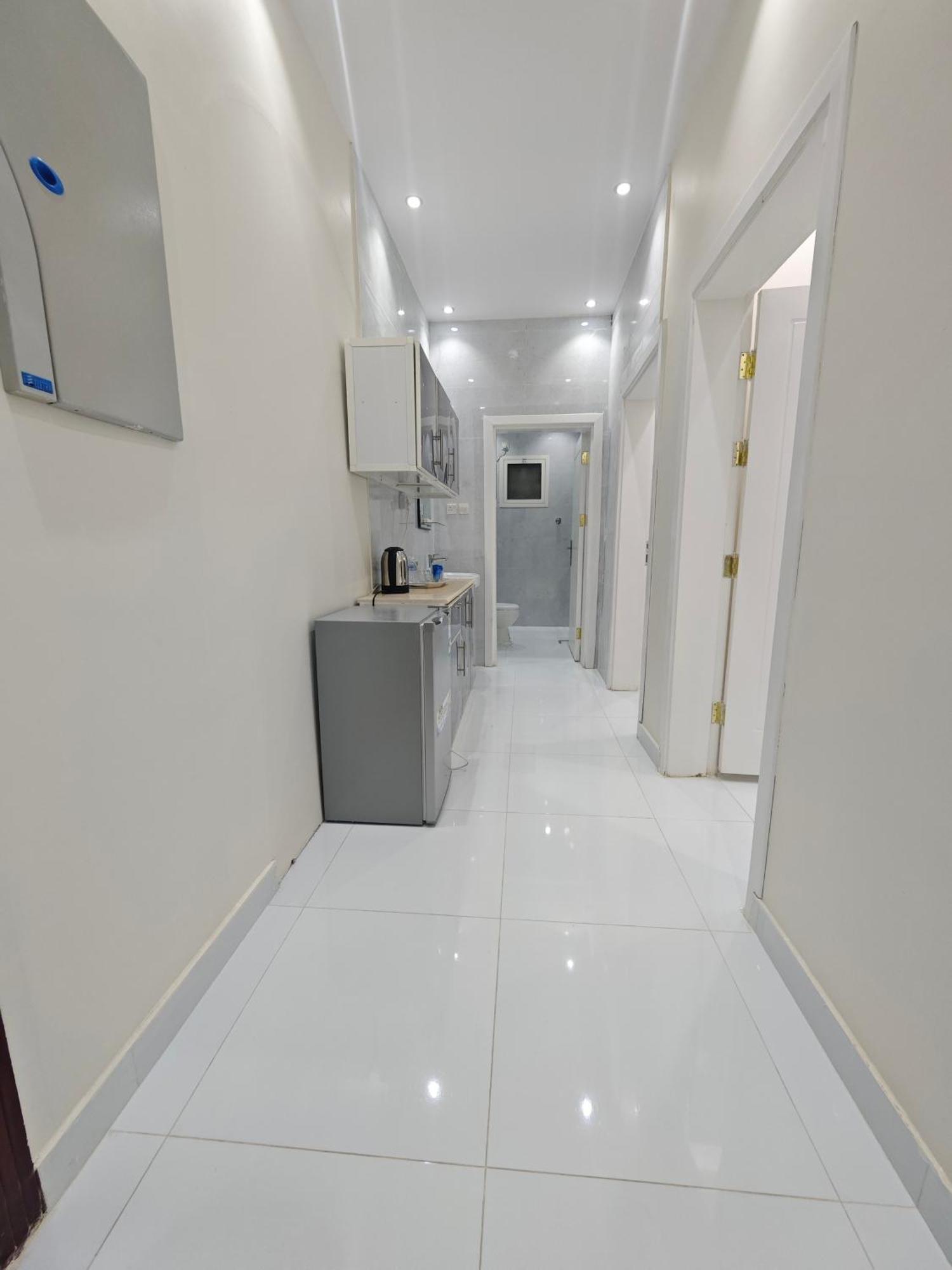 Yaqoot Al Madina Suites ‘Awali Exterior foto