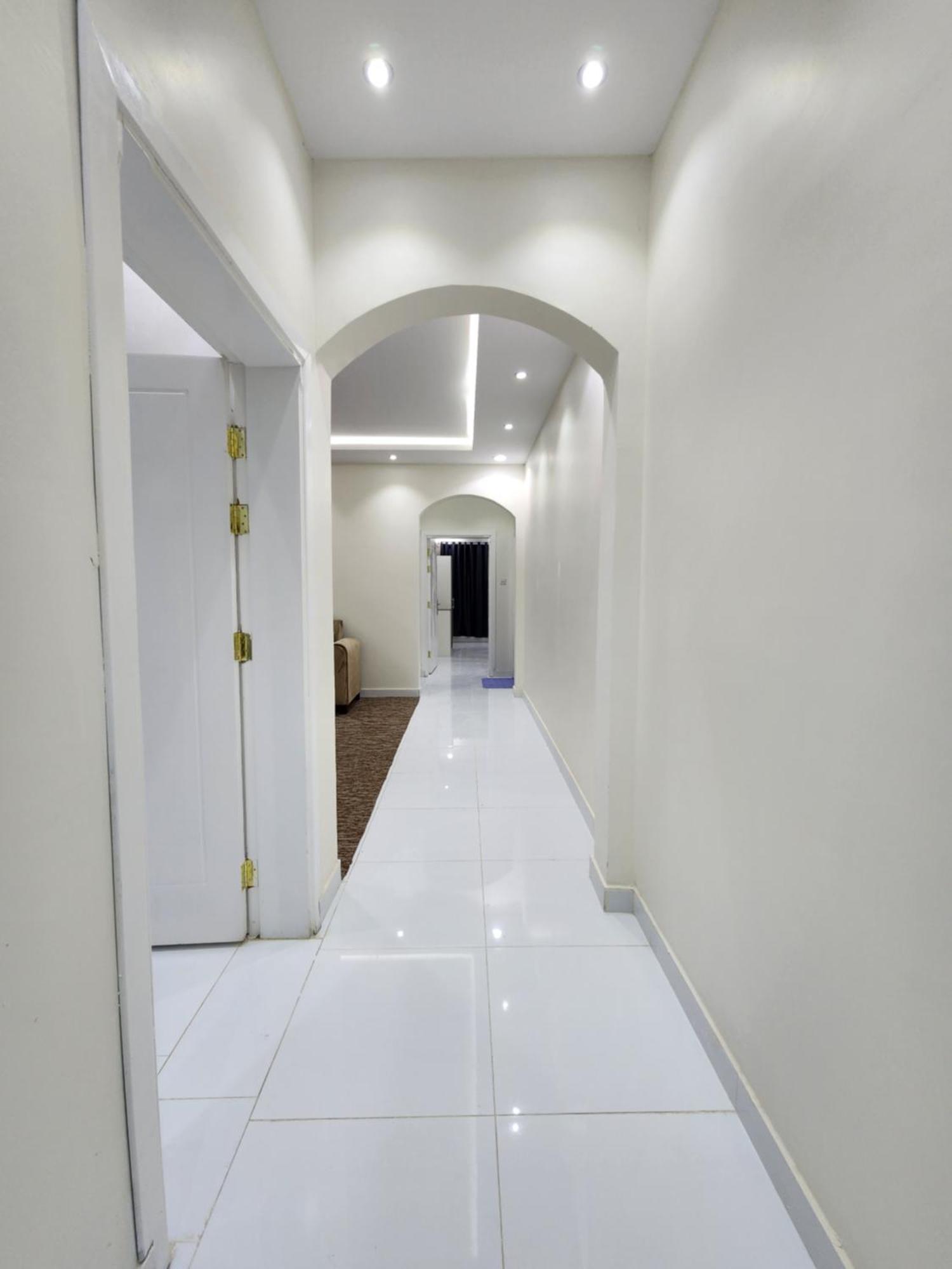 Yaqoot Al Madina Suites ‘Awali Exterior foto